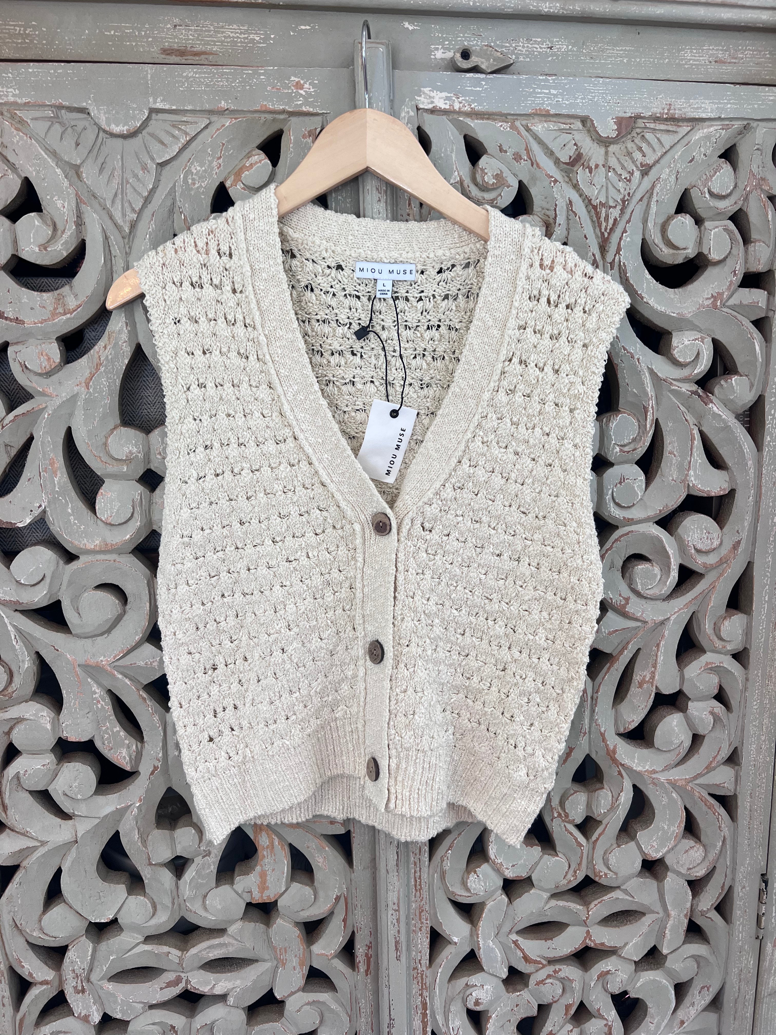 Miou Muse Cream Vest/Tank Size L (RESTYLE)