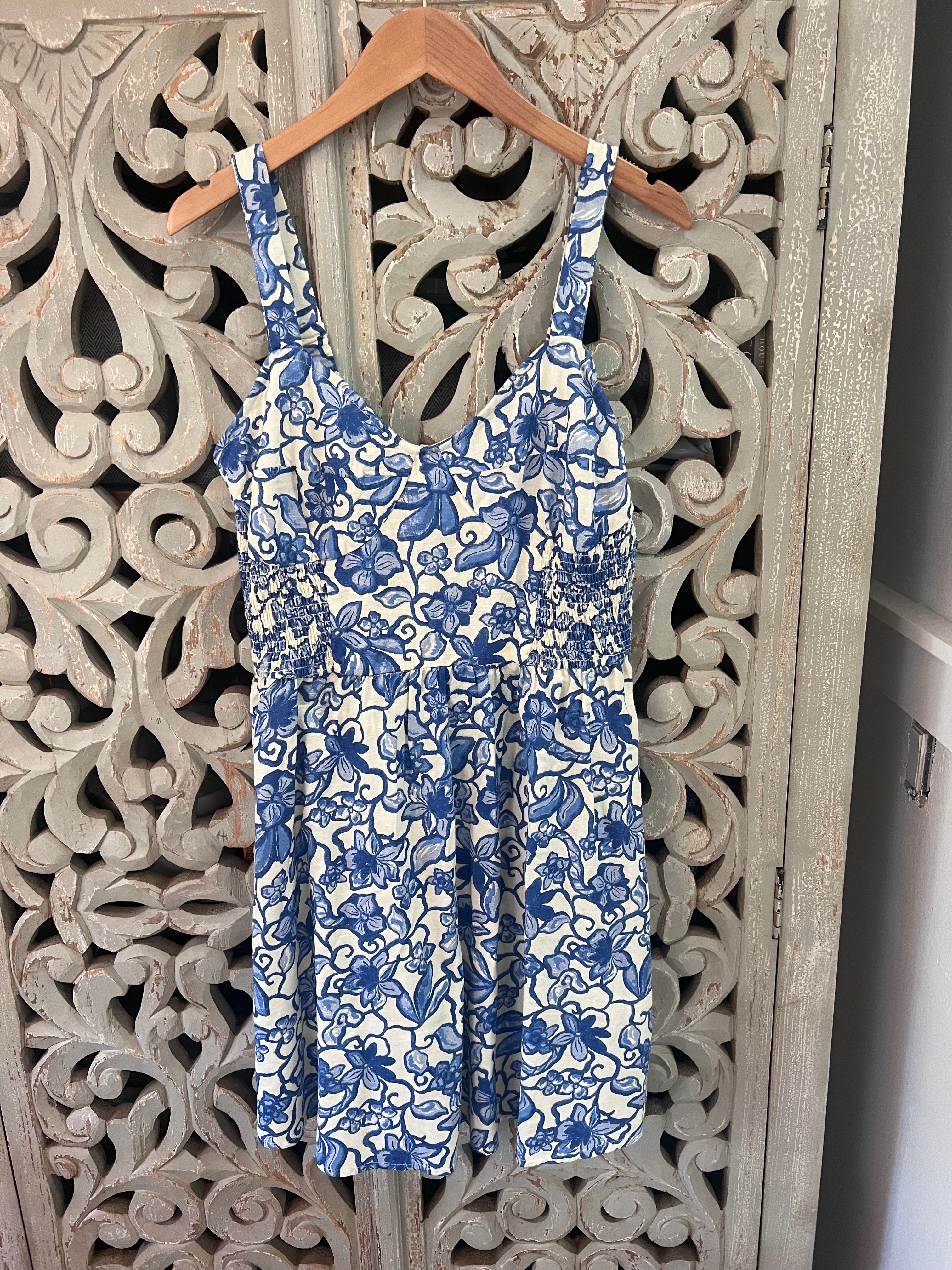 Blue + Ivory Floral Dress NWT Size L (RESTYLE)