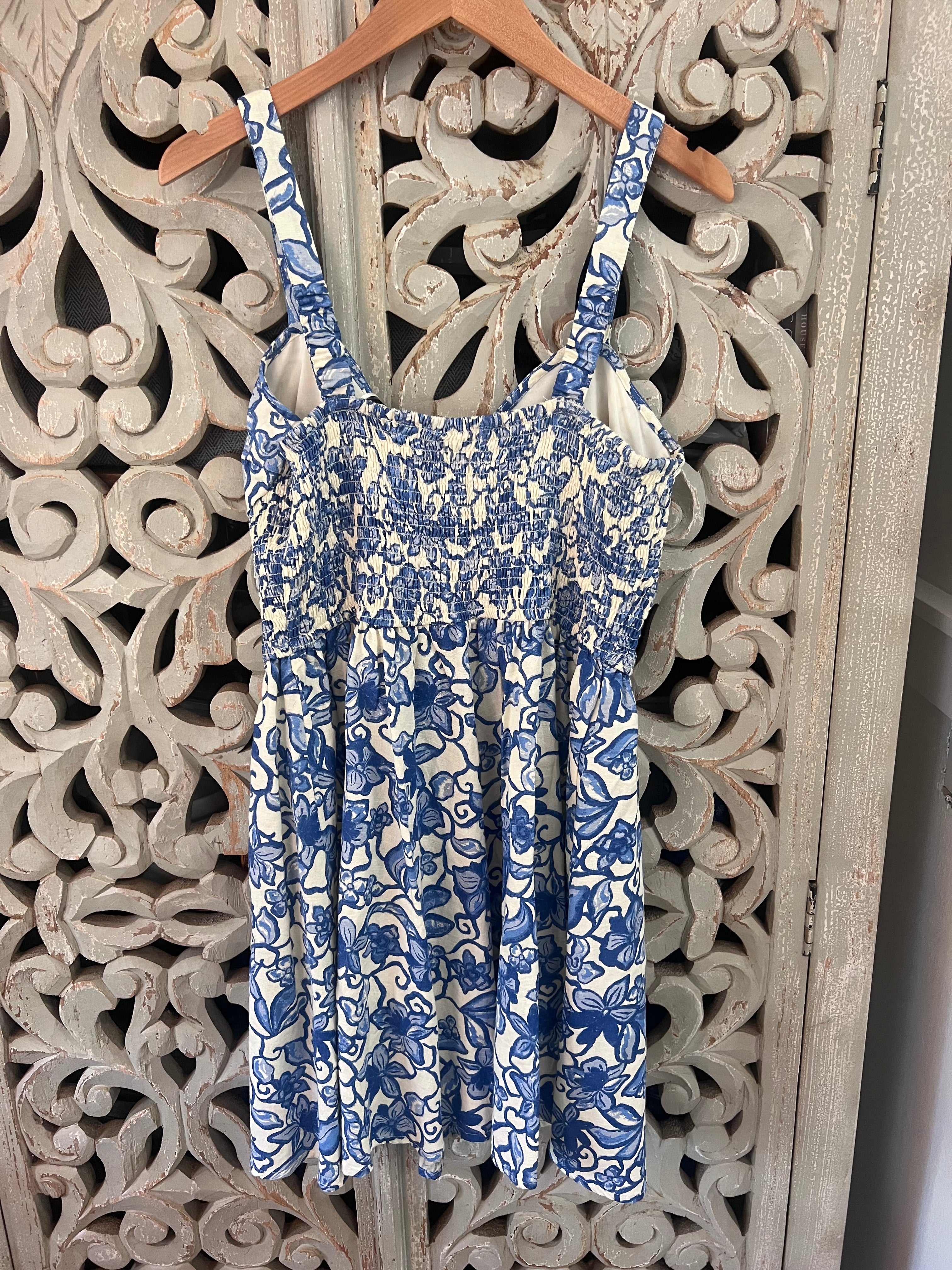 Blue + Ivory Floral Dress NWT Size L (RESTYLE)