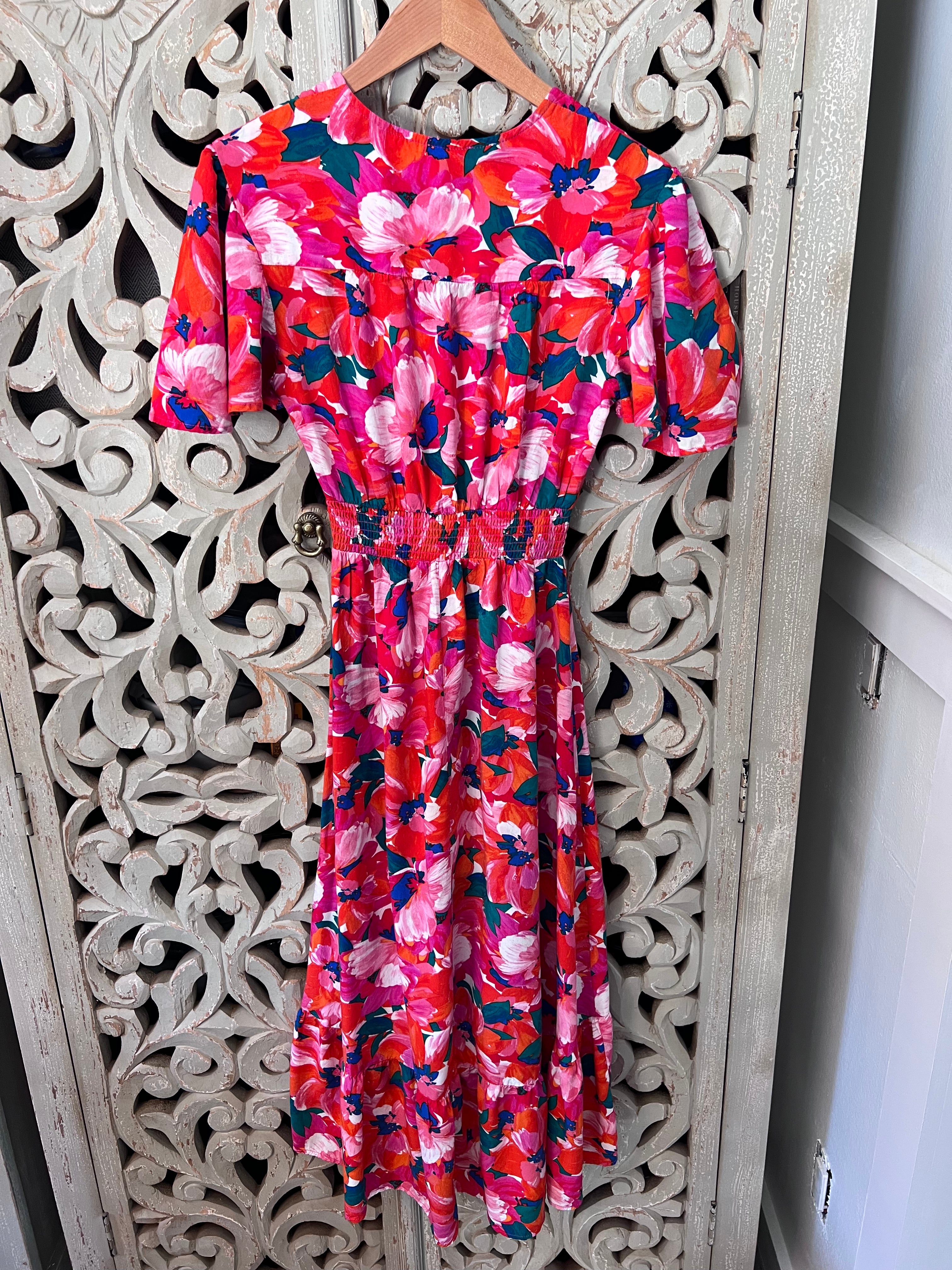 Floral Dress Size S (RESTYLE)