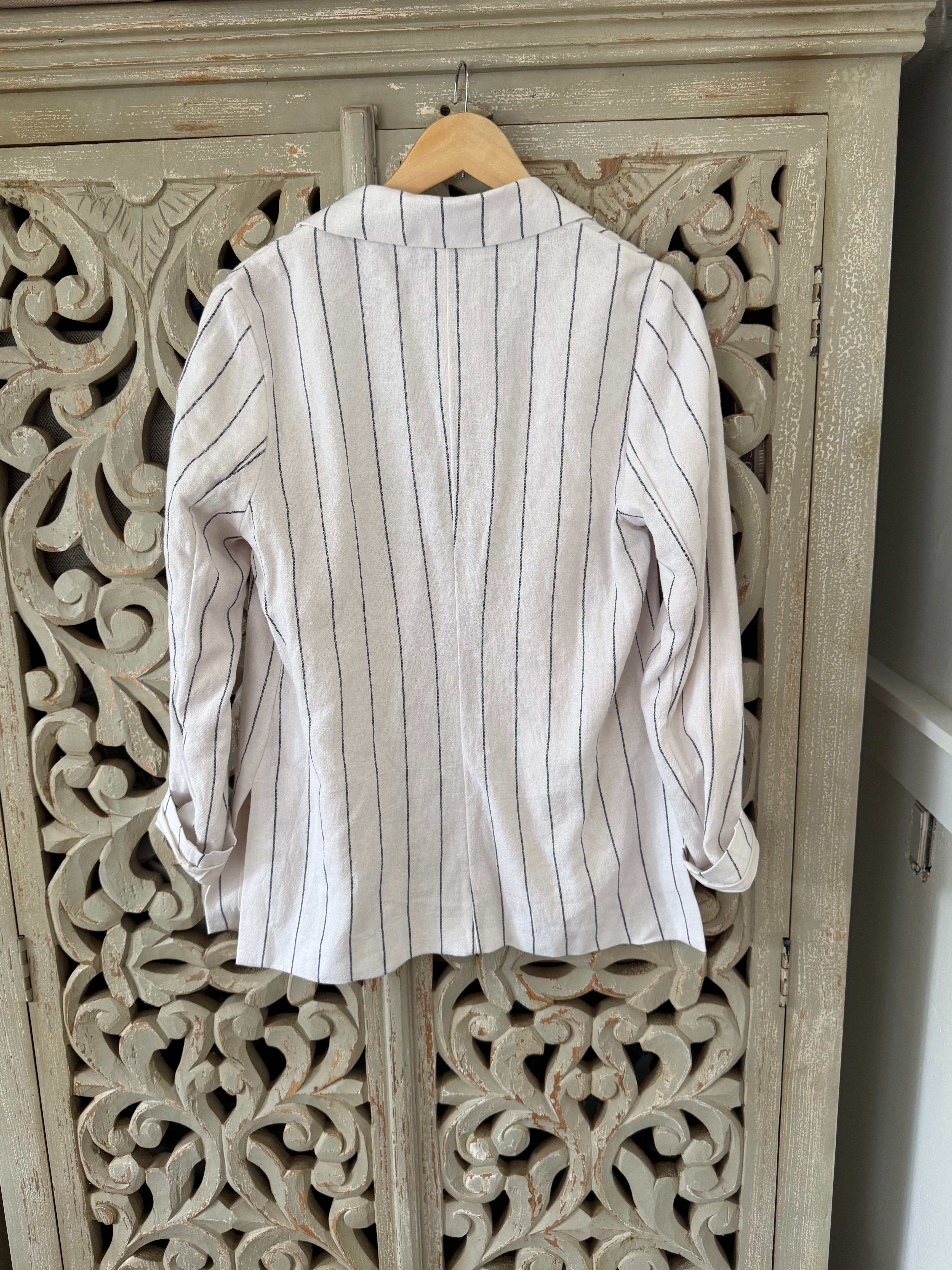 A + F Blazer Size M (RESTYLE)