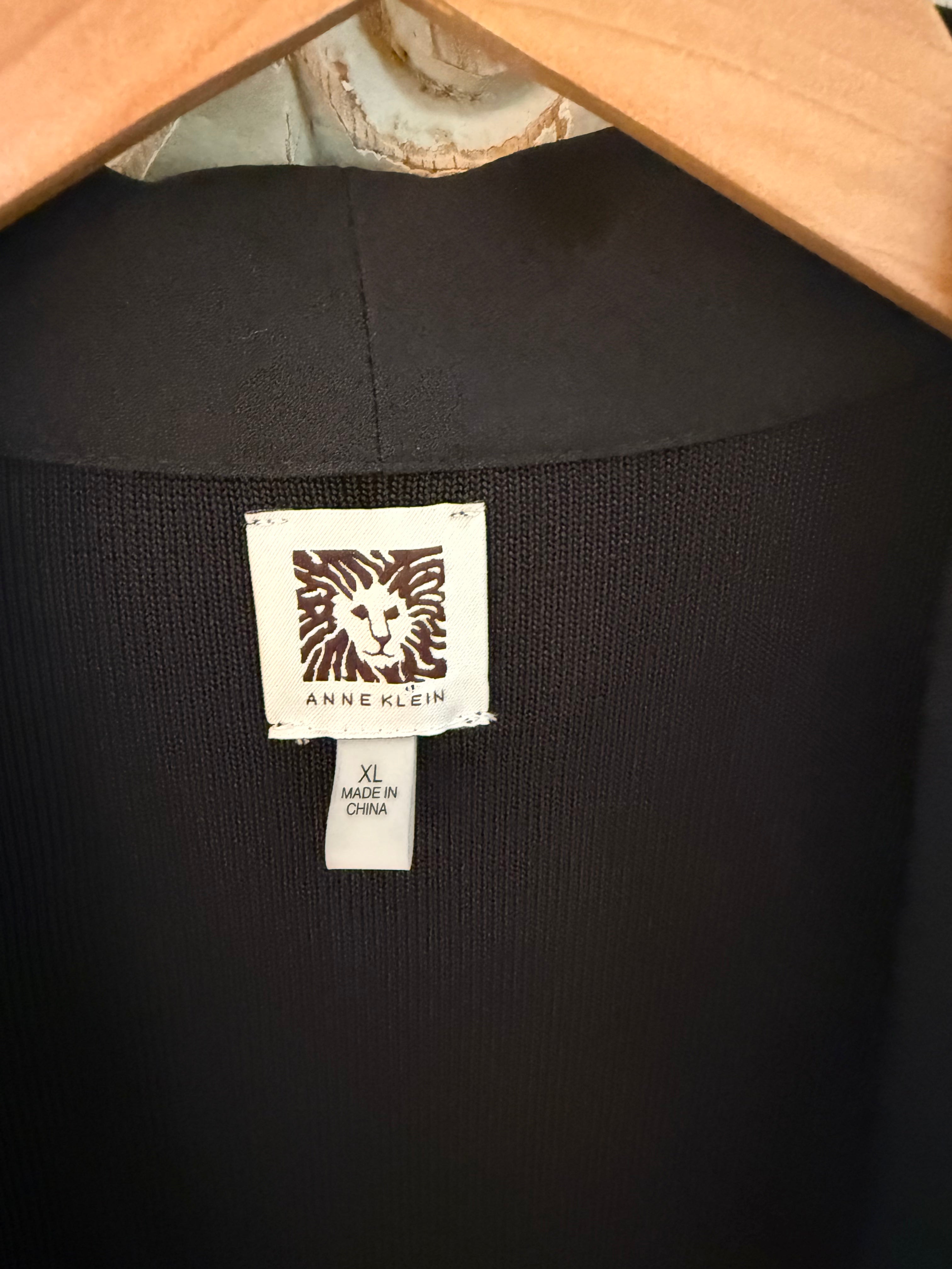 Anne Klein Black Cardigan Size XL (RESTYLE)