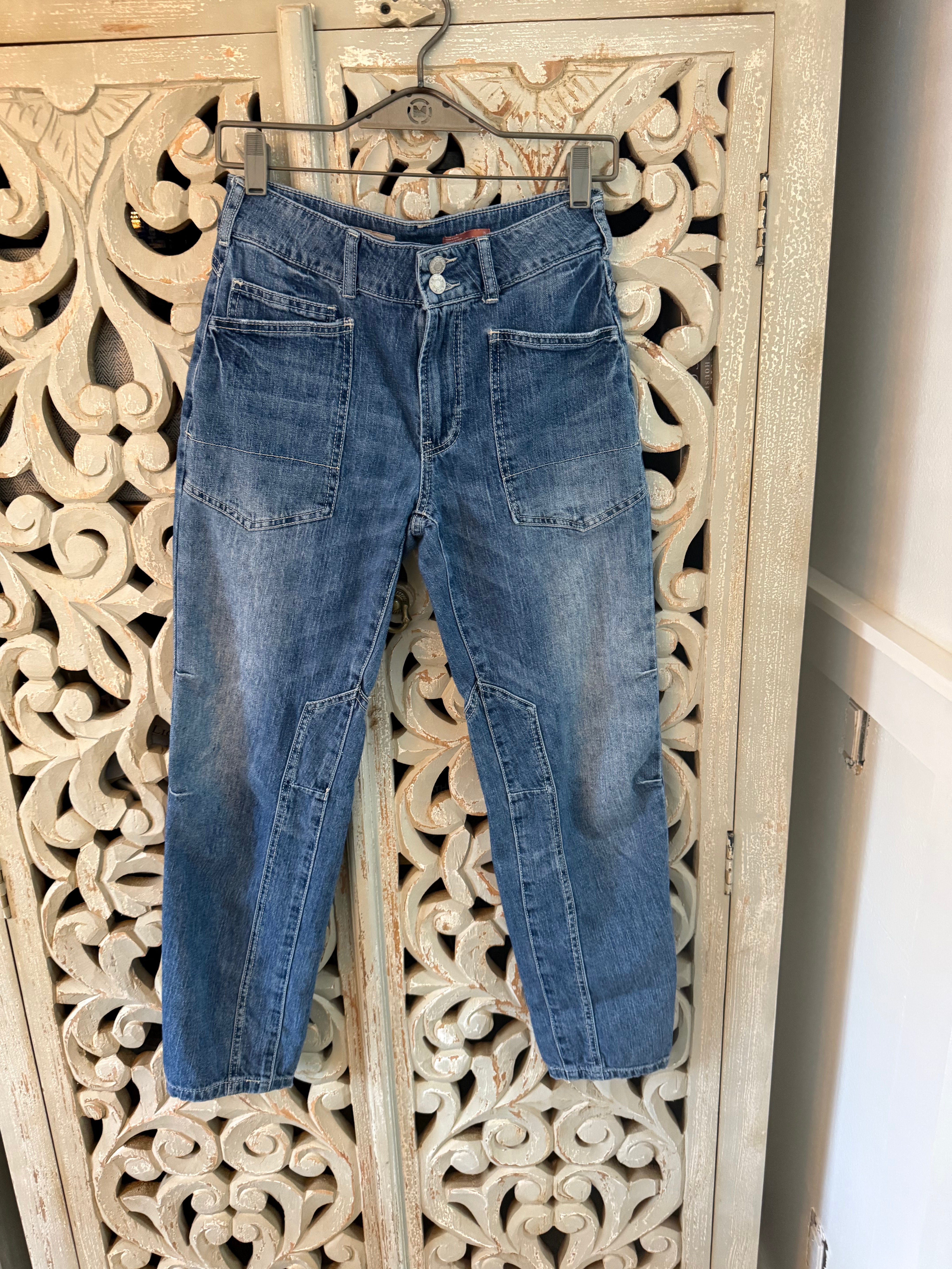 Anthropologie Barrel Jeans Size 25 (RESTYLE)