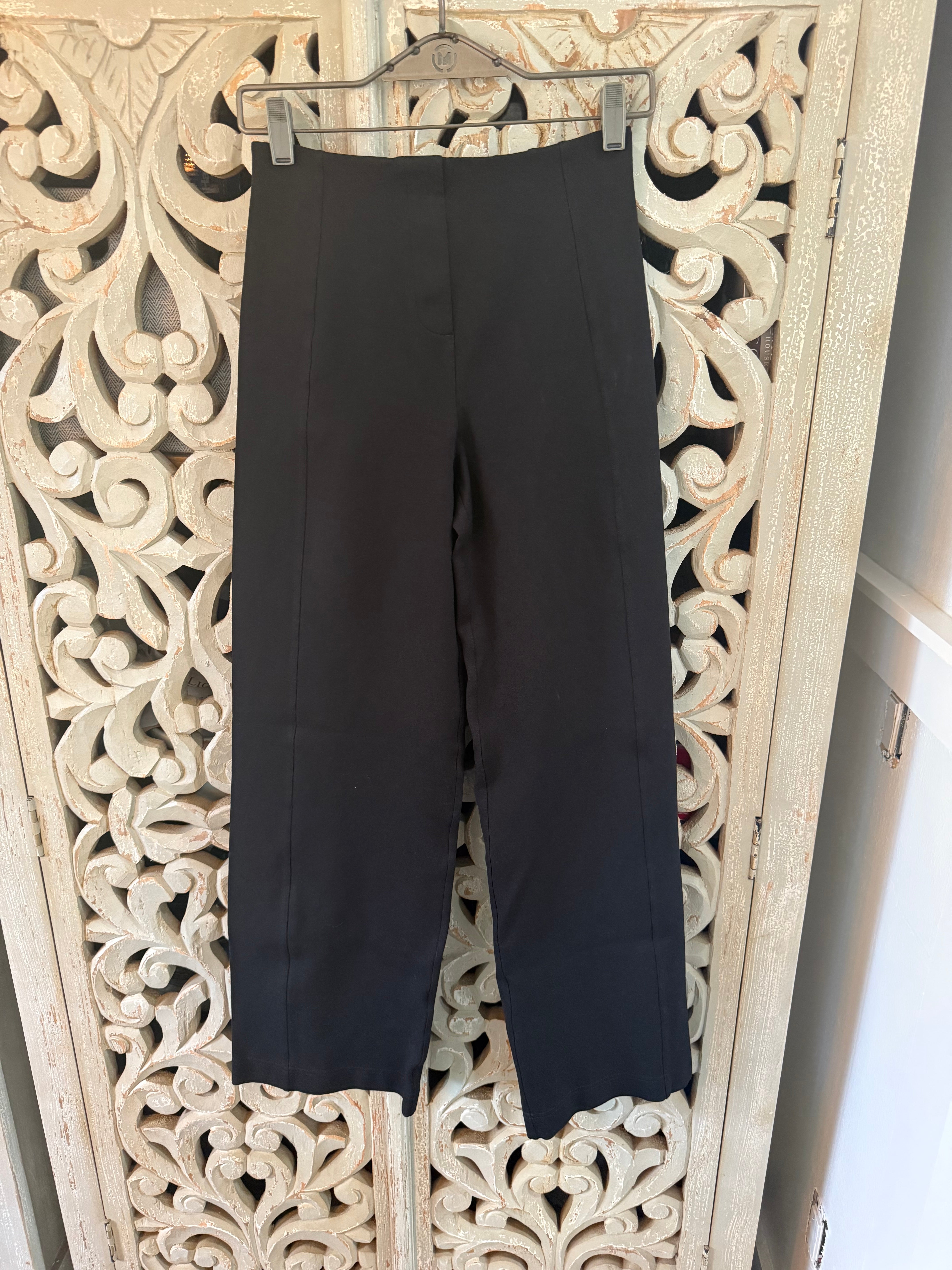 Lululemon Barrel Pants Size M (RESTYLE)