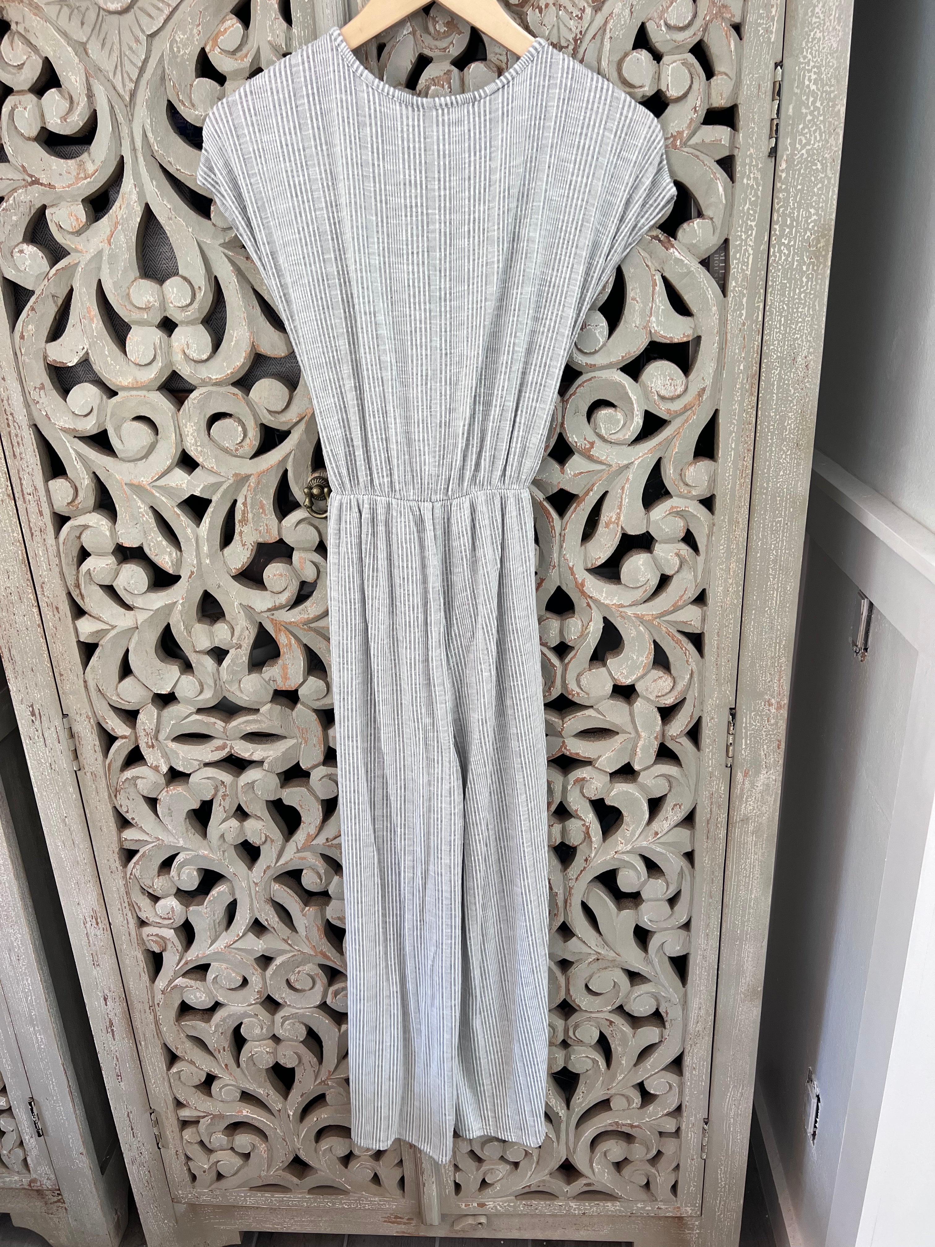 Soft Gray Jumpsuit Size L (RESTYLE)