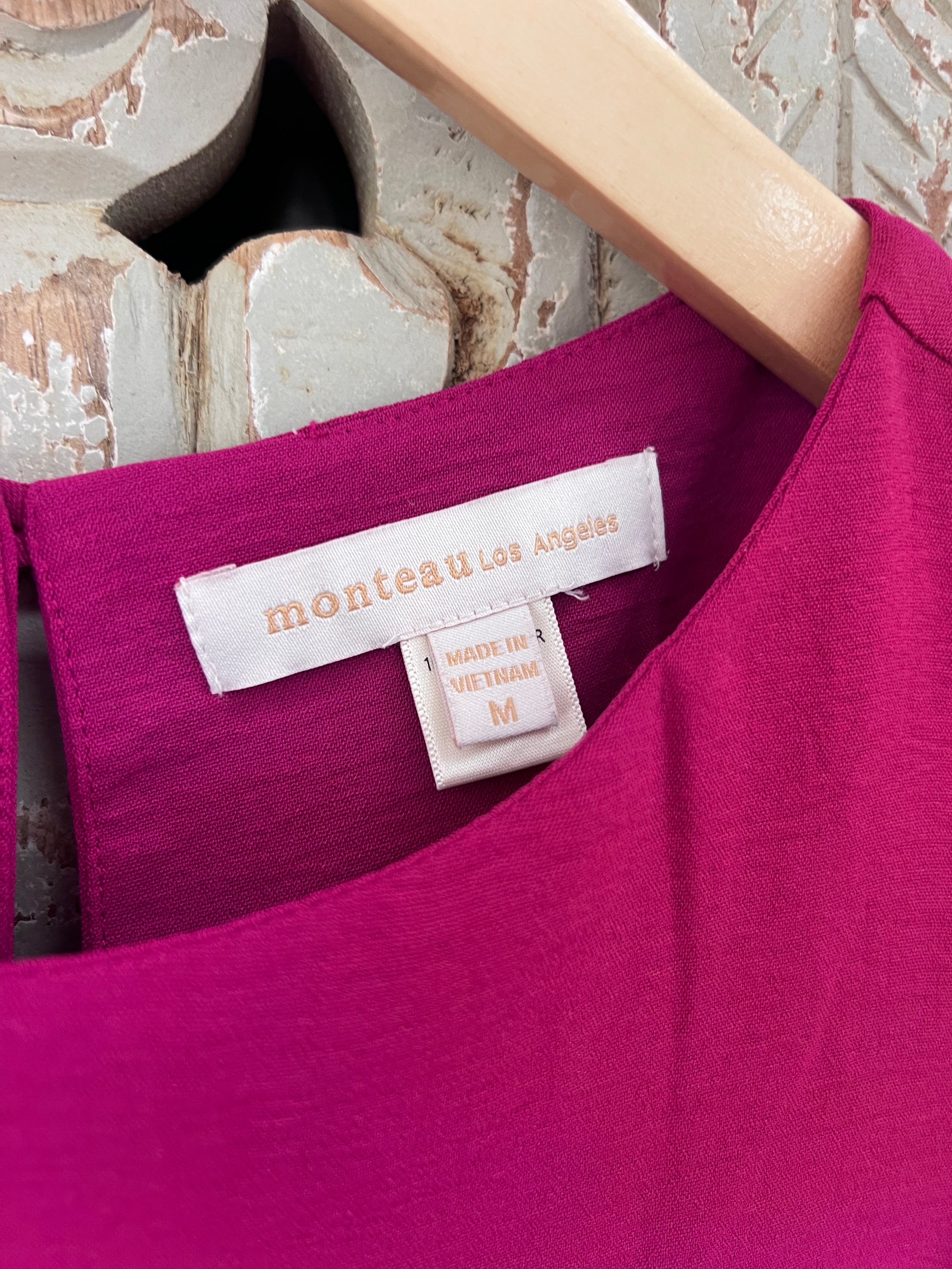 Pink Scalloped Top Size M (RESTYLE)