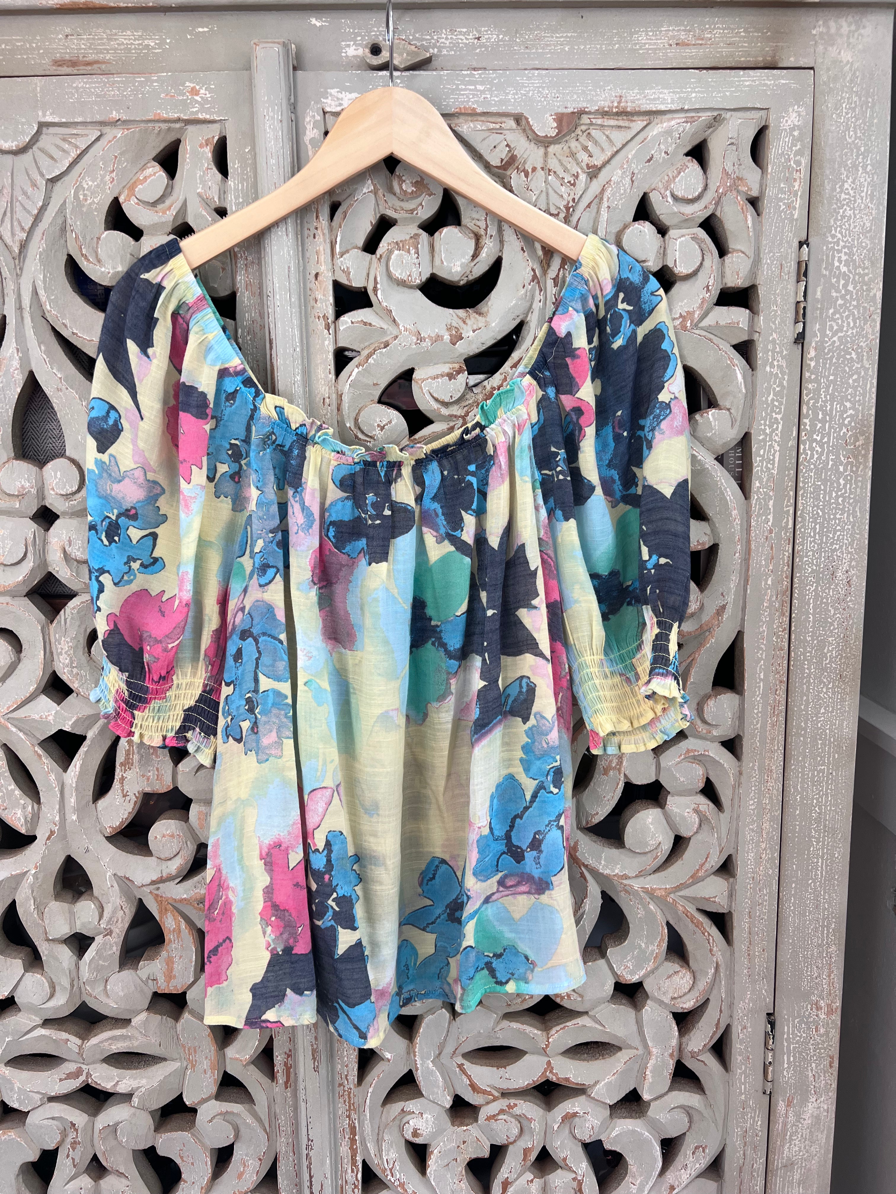 Lovestitch Top Size S (RESTYLE)