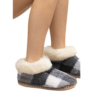 Buffalo Print Slippers - Hudson Square Boutique LLC